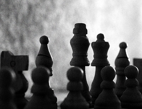 An Algorithmic Versus a Heuristic Business Approach (to Customer Engagement)