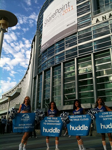 Huddle Riding a Wave–Collaboration to the World (of Enterprise)